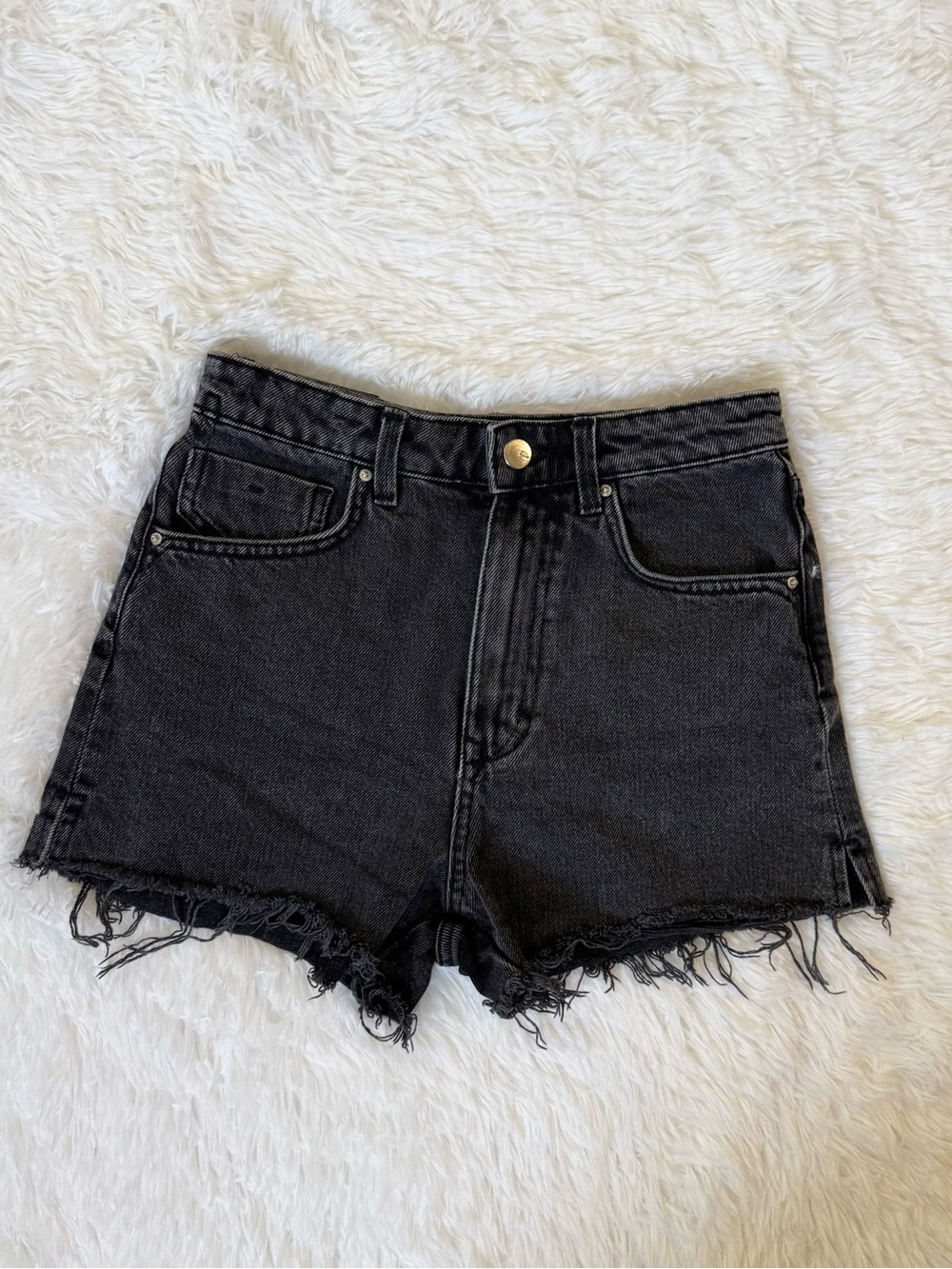 Zara Womens High Rise Frayed Hem Black Denim Jean Shorts Size 2 US 28 Waist
